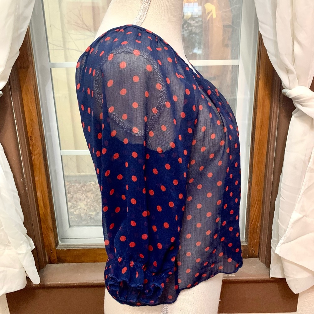 Top - Picture 2 of 4